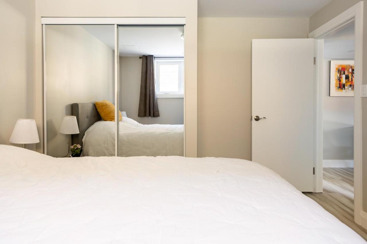 Entire 2 Bedroom Apartment Downtown - U1 Kitchener Dış mekan fotoğraf